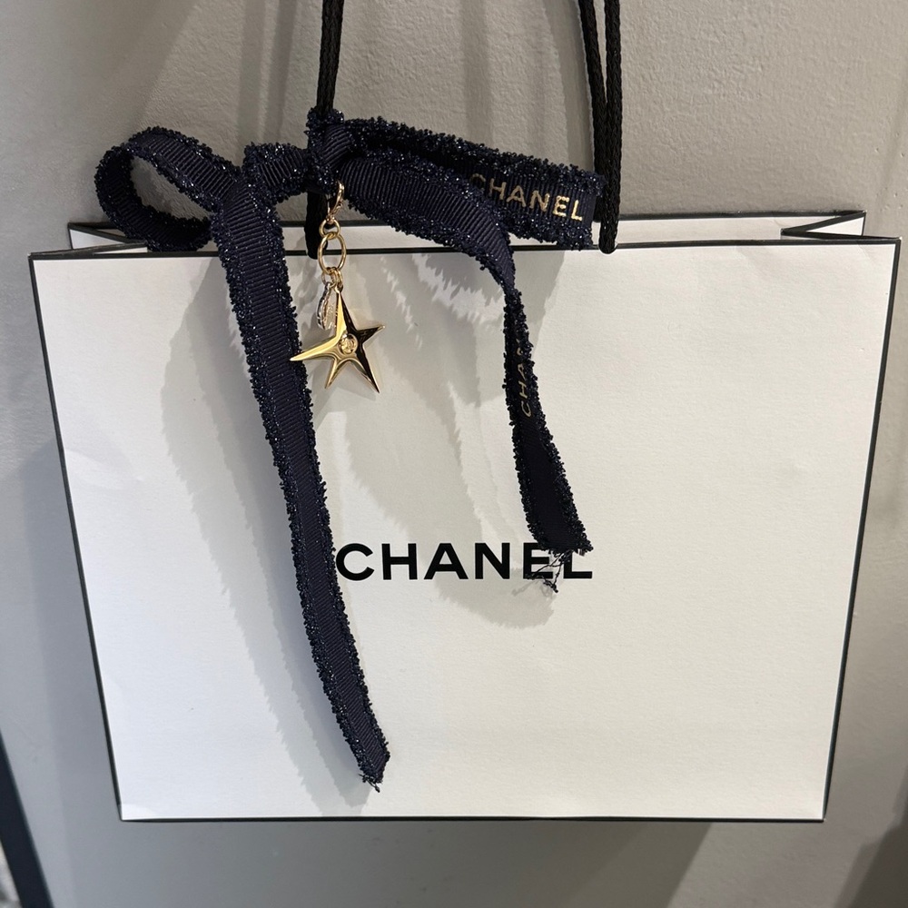Chanel White and Black Women's Bag with authentic ribbon and with Star Charm